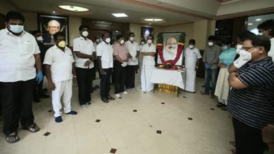 Photo of மு.க.ஸ்டாலின் அவர்கள் மலர்தூவி அஞ்சலி செலுத்தினார்